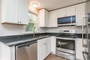 23 Sunset Dr, Montague, MA 01376 - Photo 8