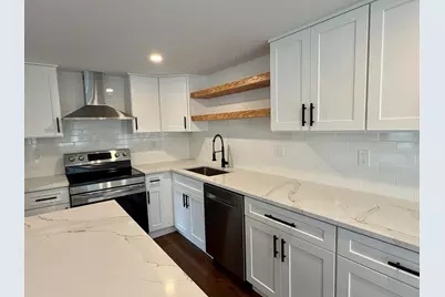 6 Wharton Court, Boston, MA 02136 - Photo 6