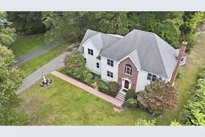 24 Goodnow Ln, Framingham, MA 01702 - Photo 36