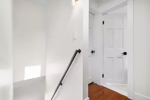 256 Weetamoe St, Fall River, MA 02720 - Photo 16