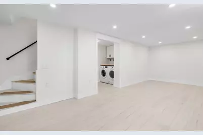 256 Weetamoe St., Fall River, MA 02720 - Photo 24