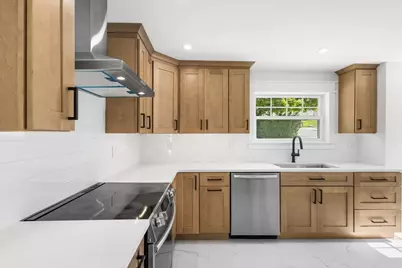 256 Weetamoe St., Fall River, MA 02720 - Photo 6