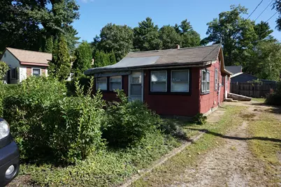 59 Lake View Ave, West Brookfield, MA 01585 - Photo 1