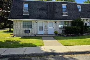 2 Princeton Terrace, Greenfield, MA 01301 - Photo 1