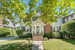 142 Claflin St, Belmont, MA 02478 - Photo 1