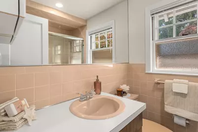 142 Claflin Street, Belmont, MA 02478 - Photo 16
