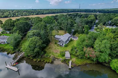 44 Mayflower Ter, Yarmouth, MA 02664 - Photo 2