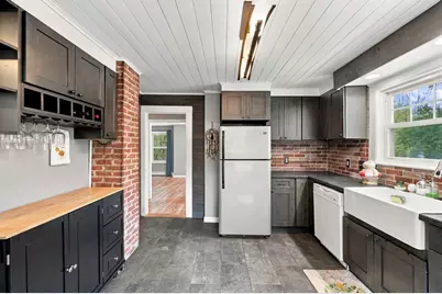30 Alton Ave, Haverhill, MA 01835 - Photo 22