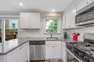 80 Smith St, Lowell, MA 01851 - Photo 6