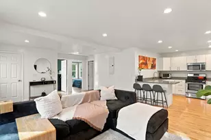 89 Broad St, Lynn, MA 01902 - Photo 1