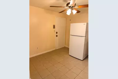 262 E Haverhill St #2, Lawrence, MA 01841 - Photo 6