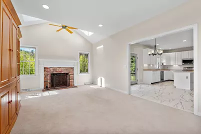 28 Farmington Drive, Shrewsbury, MA 01545 - Photo 4