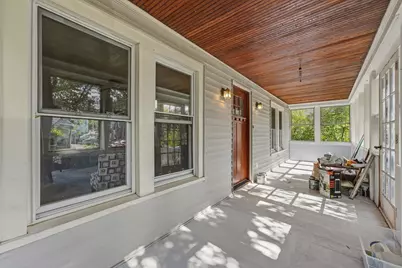 31 Gates St, Holyoke, MA 01040 - Photo 32