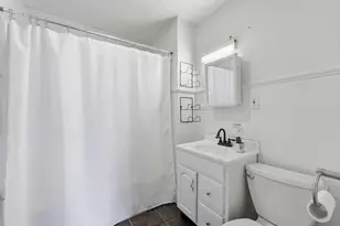 31 Gates St, Holyoke, MA 01040 - Photo 28