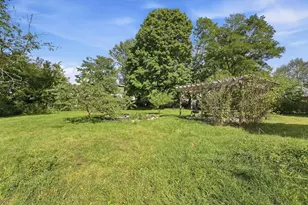 31 Gates St, Holyoke, MA 01040 - Photo 36