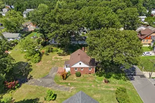 78 Wollaston St, Springfield, MA 01119 - Photo 36