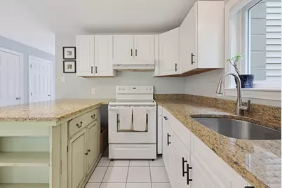 152 E. Bacon St. #D5, Plainville, MA 02762 - Photo 12