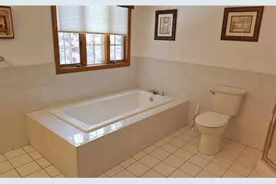 63 Pleasant St, Rockland, MA 02370 - Photo 22