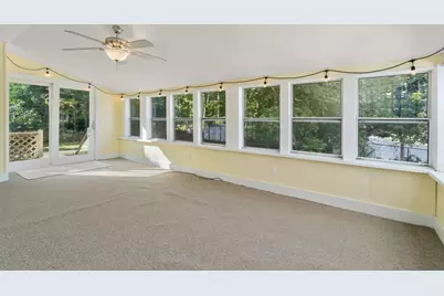 202 Essex St, Marlborough, MA 01752 - Photo 28