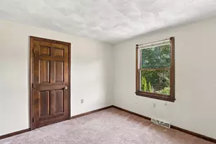 2 Clifford Rd, Burlington, MA 01803 - Photo 28