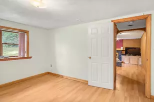 2 Ashland St, Holliston, MA 01746 - Photo 20