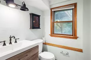 2 Ashland St, Holliston, MA 01746 - Photo 22
