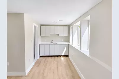 8 Irene Rd, Bedford, MA 01730 - Photo 18