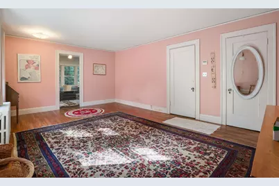 11 Stoneleigh Road, Newton, MA 02465 - Photo 18