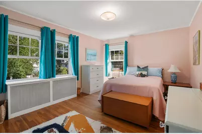 11 Stoneleigh Road, Newton, MA 02465 - Photo 26
