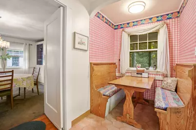 11 Stoneleigh Road, Newton, MA 02465 - Photo 16