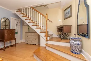29 Leach St, Salem, MA 01970 - Photo 6