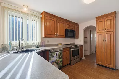 37 Harvard Street, Quincy, MA 02171 - Photo 12