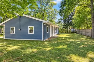 118 Deanna Rd, Brockton, MA 02302 - Photo 2