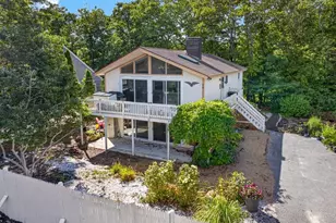 93 Shore Dr, Plymouth, MA 02360 - Photo 2