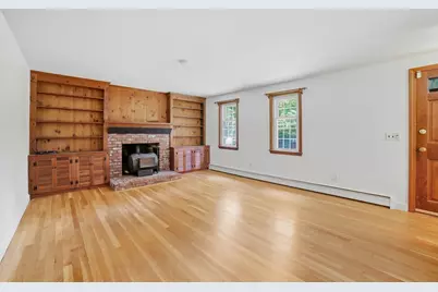 407 Stow Rd, Boxborough, MA 01719 - Photo 6