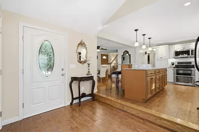 46 Country Rd, Agawam, MA 01001 - Photo 8