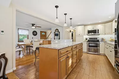 46 Country Rd, Agawam, MA 01001 - Photo 4