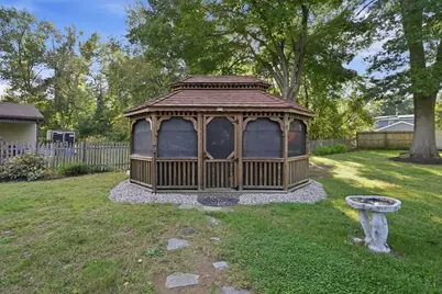 46 Country Rd, Agawam, MA 01001 - Photo 32