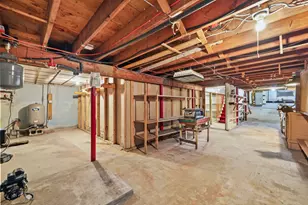 153 Cleveland Rd, Dalton, MA 01226 - Photo 32