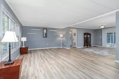 5 Hickory, Dover, NH 03820 - Photo 2
