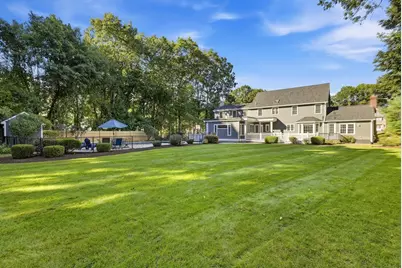 135 Candlestick Rd, North Andover, MA 01845 - Photo 6