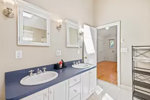 135 Candlestick Rd, North Andover, MA 01845 - Photo 26