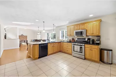 135 Candlestick Rd, North Andover, MA 01845 - Photo 10