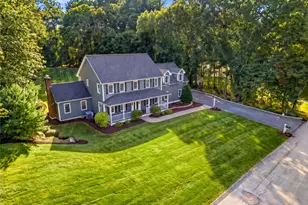 135 Candlestick Rd, North Andover, MA 01845 - Photo 1