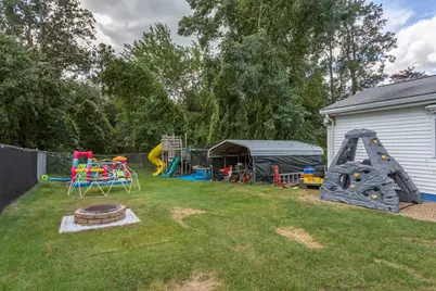 11 Hopewell St, Taunton, MA 02078 - Photo 16
