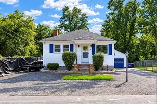 11 Hopewell St, Taunton, MA 02078 - Photo 1