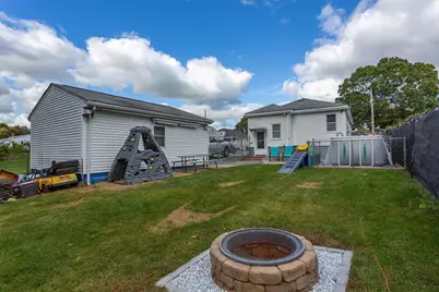 11 Hopewell St, Taunton, MA 02078 - Photo 18