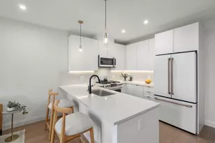 100 Lincoln St, Boston, MA 02135 - Photo 8