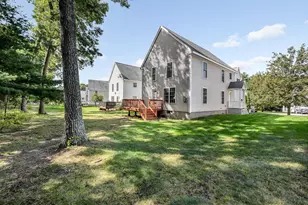 118 Barbara Ln, Hudson, NH 03051 - Photo 32