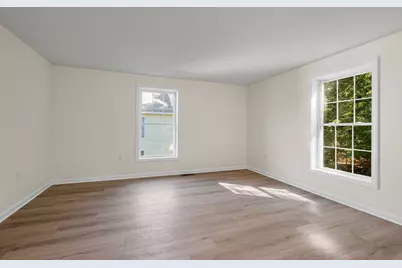118 Barbara Ln #118, Hudson, NH 03051 - Photo 16